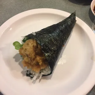 Oyster Hand Roll
