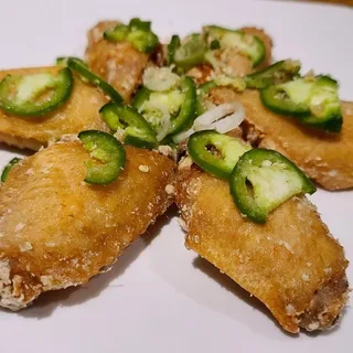 Pepper Salted Chicken Wings