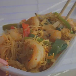 Singapore Rice Noodles with Shrimp