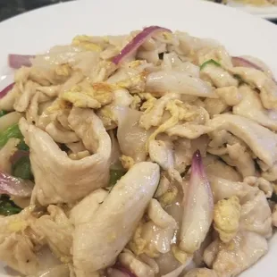 Chicken drunken noodles