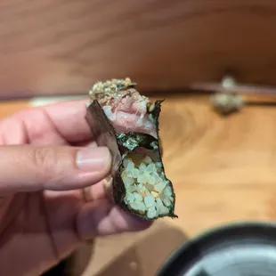 Nigiri piece 4, sushi counter