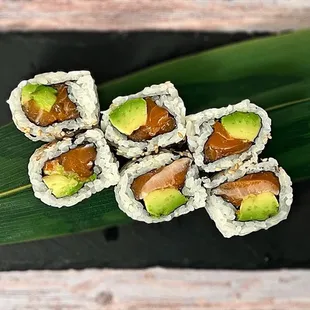 sushi, sashimi, sushi and sashimi, food