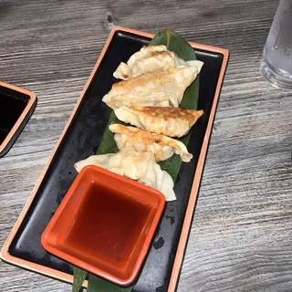 Gyoza