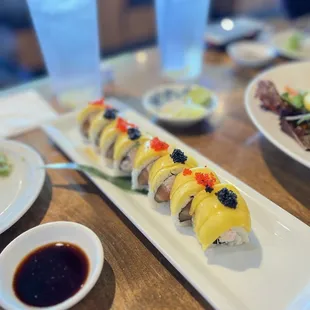 Touch Mango Roll