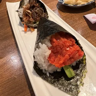 Salmon Skin Hand Roll