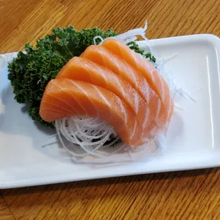 Sake Sashimi