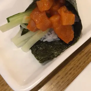 Spicy Salmon Hand Roll