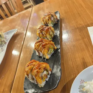 Baked salmon roll