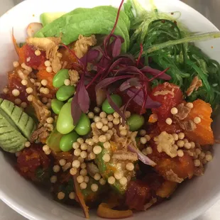 Mix poke bowl!