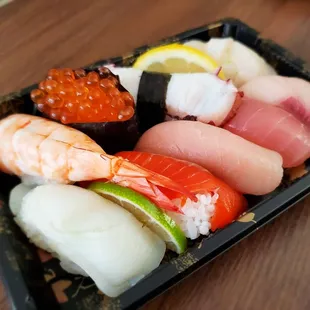 Chef&apos;s Choice 9 Piece Nigiri for Seattle Restaurant Week