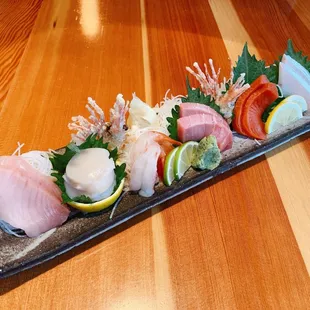 Omakase sashimi