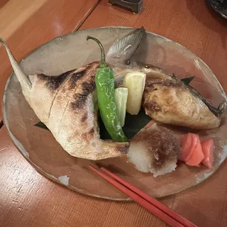 Hamachi Kama Shioyaki