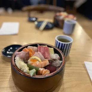 Chirashi