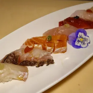 Omakase Nigiri (7pc)