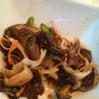 Woodear Black Mushroom Salad