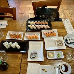 sushi, sushi and sashimi, sashimi, food