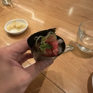 Toro Hand Roll