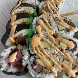 Spicy tuna, spicy salmon, Chicago roll