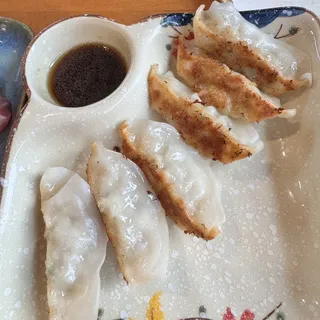Gyoza