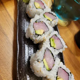 Hamachi Roll