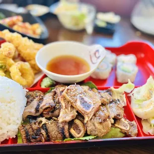 Gal Sushi ken Bento Lunch Box 3 item .  5/5