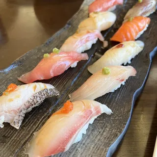 1. Omakase Tasting Nigiri