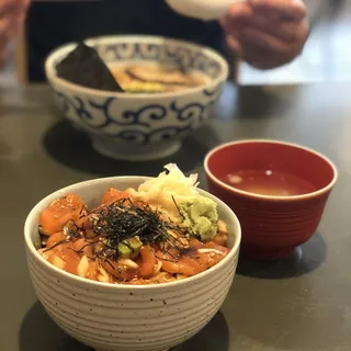 Spicy Salmon Poke Don