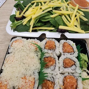 Crunchy Spicy Kani Roll