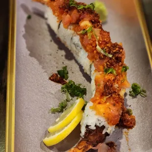 Happy dragon roll