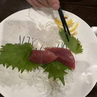 Tuna Sashimi (9 Pc)