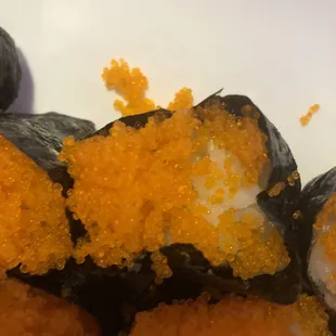 Not enough Tobiko (masago) on this sushi.