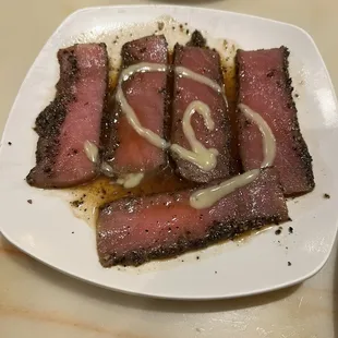 Peppered tuna tataki