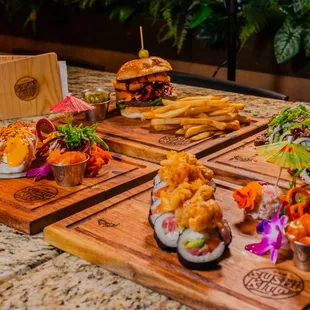 Western Burger and rolls!