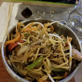 Yakisoba (noodles)