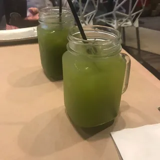 Green tea-lemonade