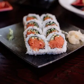 Spicy Tuna Roll (8 pieces)