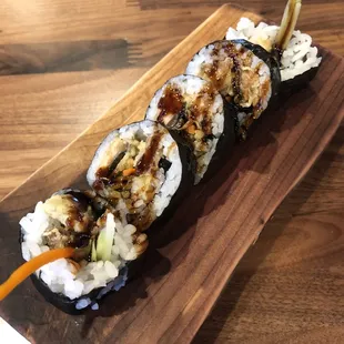 Salmon Skin Tempura Roll