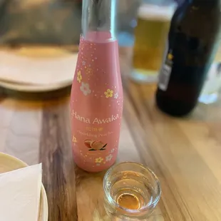 Sparkling peach Saki