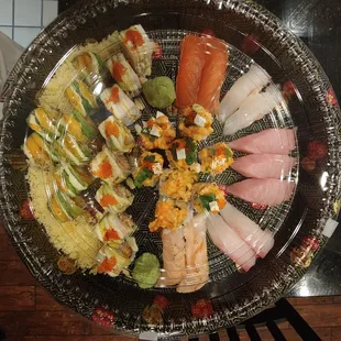 food, sushi and sashimi, sushi, sashimi