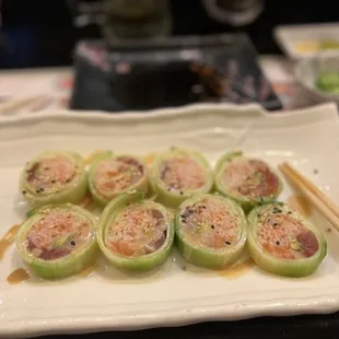 Salmon Crab Cucumber Roll