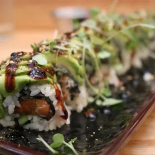 Avocado eel sushi