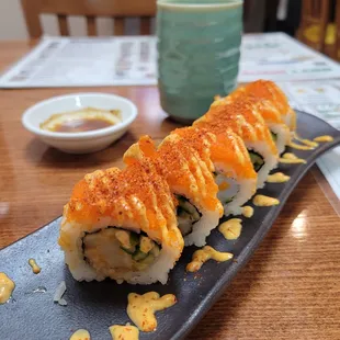 Spicy scallop roll