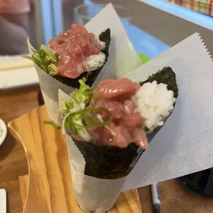 Hand roll