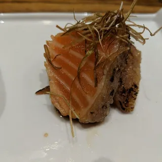 Yaki Salmon w. Fried Leek