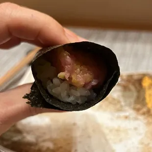 Hand roll, toro