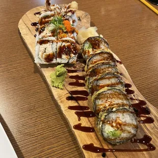 scorpion roll and las vegas roll