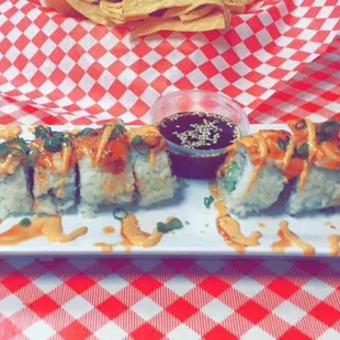Baked salmon roll! Ate it with the wasabi sauce and it was delicious!
