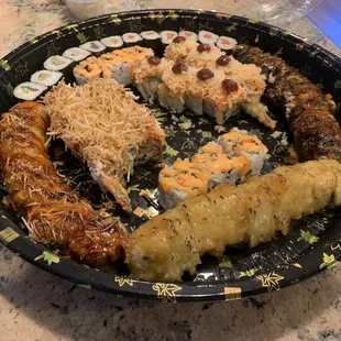 A variety of rolls to go