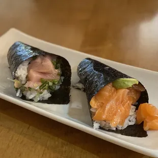 Salmon Avocado Roll