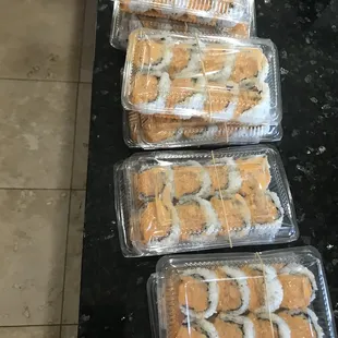 Spicy ahi with perfect heat,&amp; ahi to rice ratio